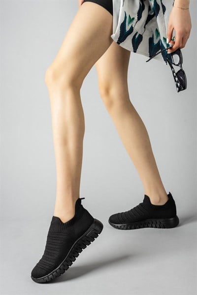 Bağcıksız Siyah Triko Kadın Spor Ayakkabı